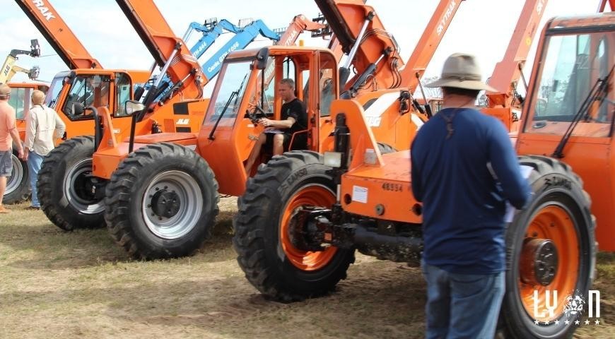 Strategies for selling heavy equipment