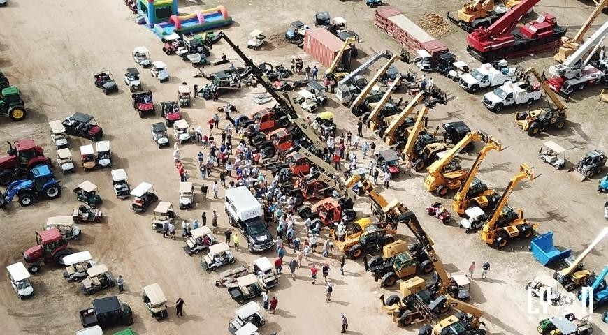 Tips on attending a summer auction