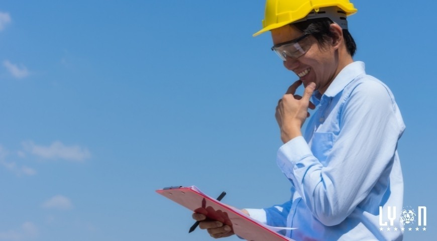 Inspection checklist for heavy equipment